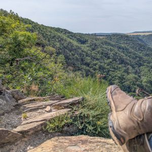 Die Nebentaeler der Lahn bieten viele Gelegenheiten zum Wandern. Foto: Simon Ostermann